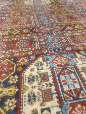 Vintage rug used, thin 190cm×140cm