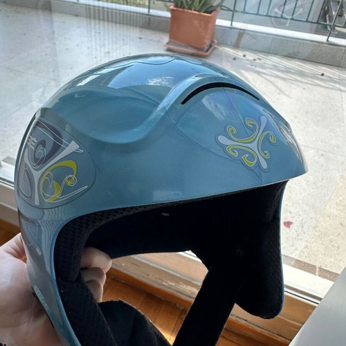 Kids ski helmet used for two seasons
