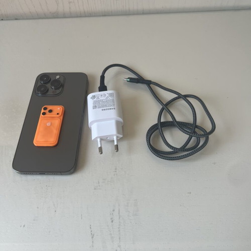 iPhone 13 Pro 128GB like new with charger and mini iPhone keychain
