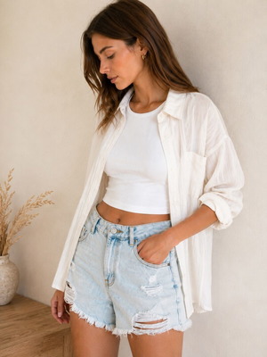 Zara TRF denim shorts like new, light wash, ripped style, size S