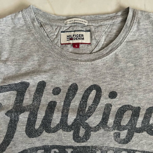 Hilfiger Denim men's short sleeve S like new, gray