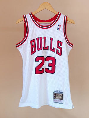 Bulls Chicago jersey Michael Jordan #23 size S