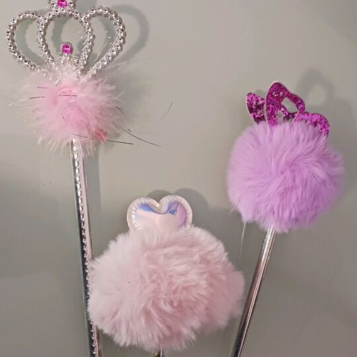 Set of 2 pencils and wand new