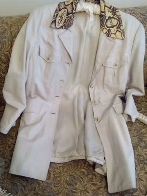 Zachari Italian leather jacket like new, medium to large, animal print collar