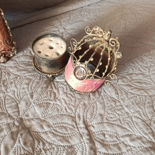 Luxury frame set used with pencil and makeup brush holder