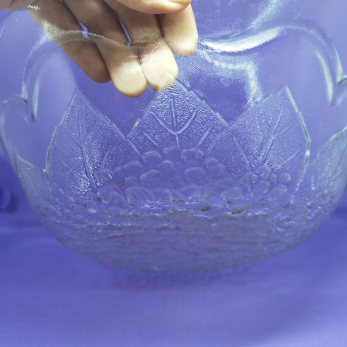 Bowl white transparent large like new