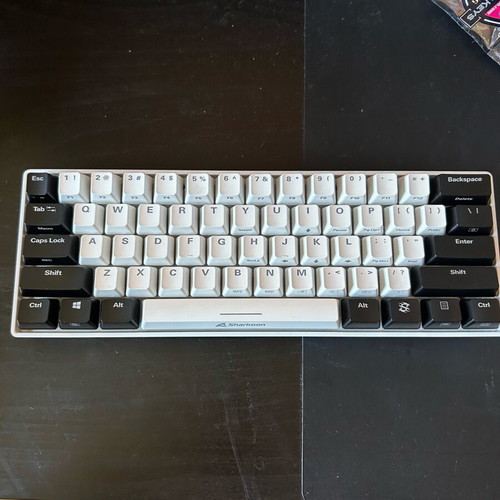 Sharkoon SGK50 S4 keyboard with blue switches like new