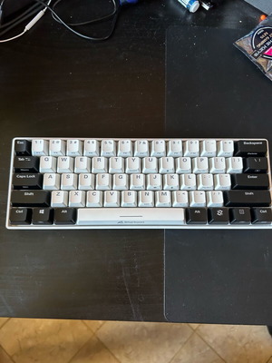Sharkoon SGK50 S4 keyboard with blue switches like new