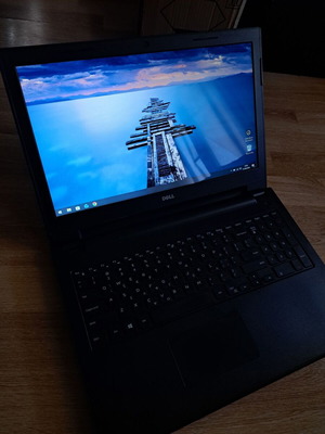 Dell Inspiron 15 3542 Laptop like new, i3 CPU, 8GB RAM, 500GB SSD