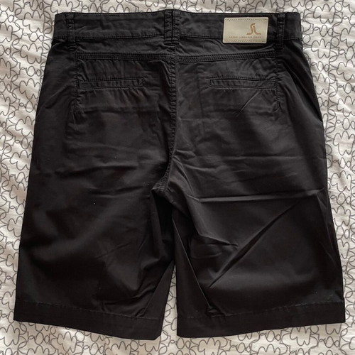 Sarah Lawrence Bermuda shorts like new, size M, black