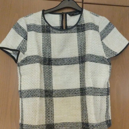 Zara blouse like new, size M, black and beige