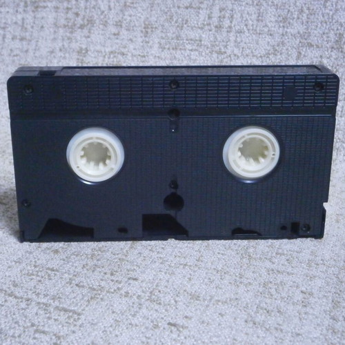 Ekpaidevontas Tin Kasy VHS videocassette used
