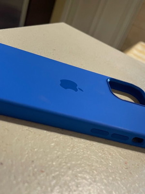 iPhone 12/12pro silicone case like new