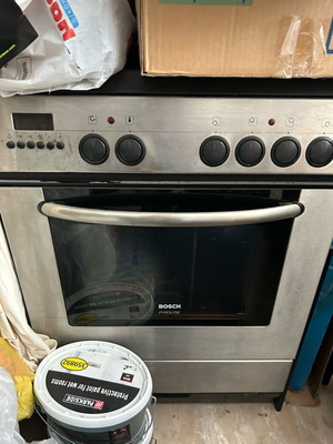 Ηλεκτρική κουζίνα μεταχειρισμένη Bosch Pyrolyse