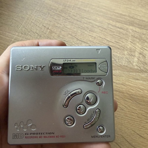 Minidisc lot like new with players and discs