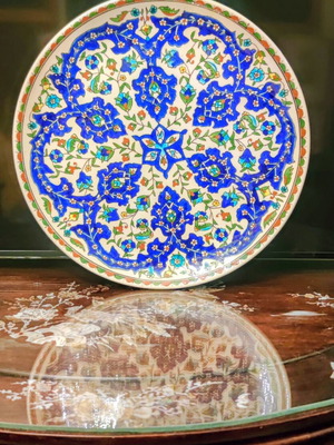 Kioutacheia large handmade decorative wall plate like new