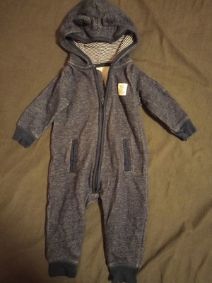 Carters Baby Romper Size 6 Months Like New
