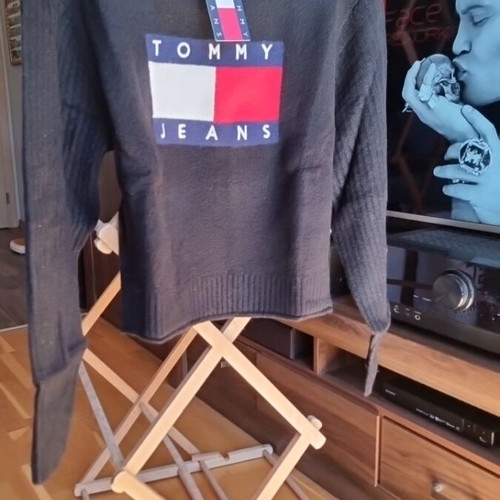 Tommy Hilfiger sweater new, black, size XXS