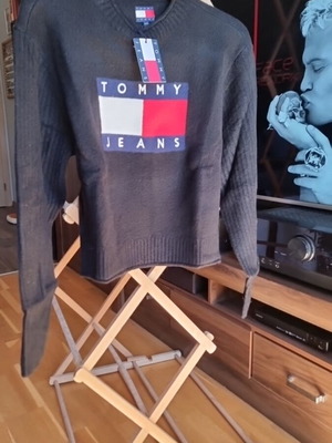 Tommy Hilfiger sweater new, black, size XXS