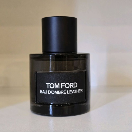 Tom Ford Eau D'Ombré Leather Eau De Toilette 50ml like new