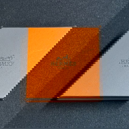 Hermes Σκουλαρίκια Σαν Καινούρια, Μπεζ, Με Κουτί