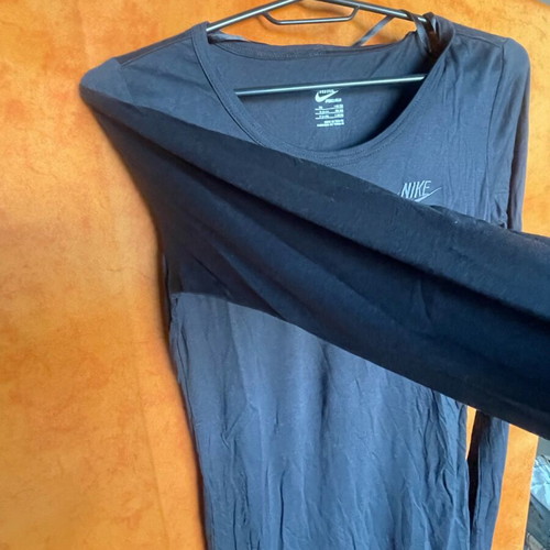 Branded women's long-sleeve blouse like new, size XS
