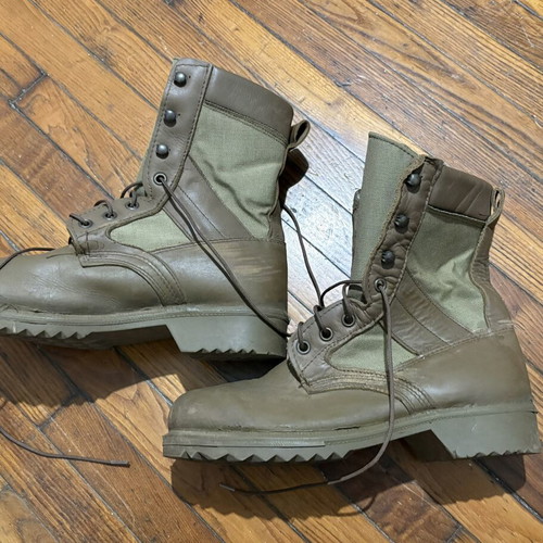 Summer ES boots new type beige, like new