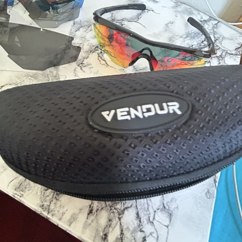 Vendur Radar EV sunglasses like new with 4 extra polarized lenses