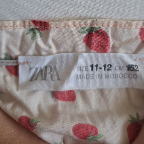 Zara Strawberry Smocked Camisole Top like new, size 152 cm, age 12