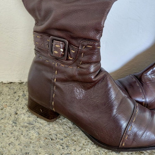 Gianna Kazakou brown winter boots like new, no heel
