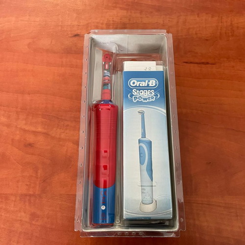 Oral-B Stages Power Electric Toothbrush for Kids 3+ New