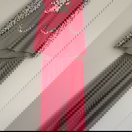 Χειμωνιάτικες πιτζάμες ροζ με σχέδιο σκυλάκι σαν καινούργιο, μέγεθος L