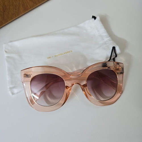 De-Sunglasses ανοιχτά ροζ γυαλιά ηλίου σαν καινούργια
