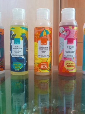 Travel set with body mist, shampoo, conditioner, body lotion, and cleanser