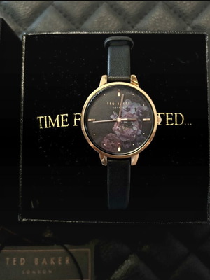 Ted Baker ρολόι σε ροζ χρυσό