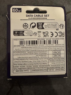 Data cable set new, includes USB-C and Lightning extensions