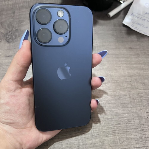 iPhone 15 Pro 128GB like new, dark blue