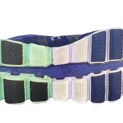 On Cloudflow women's running shoes like new, size 36.5, blue
