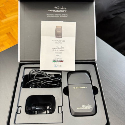 Gamma Piu Wireless Prodigy rechargeable shaver black like new