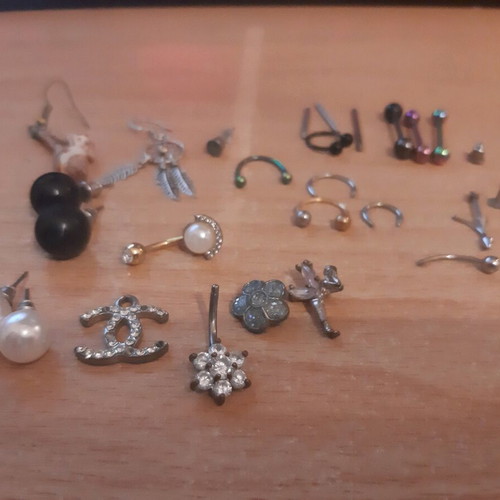 Earrings used, various colors for ears and belly