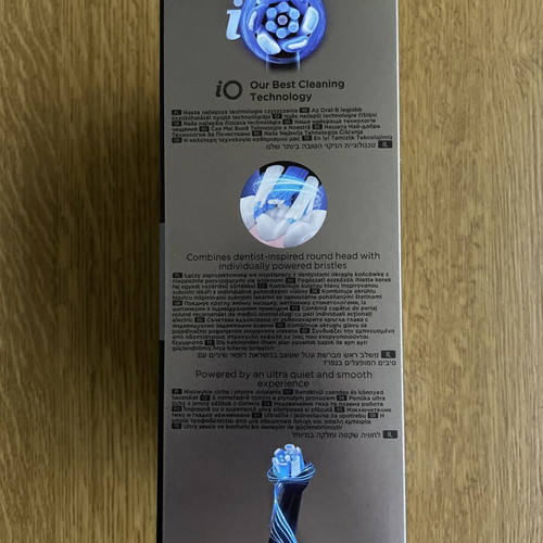 Oral-B iO10 electric toothbrush Lunar Gold new
