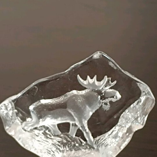 Crystal decorative miniature with engraved reindeer like new