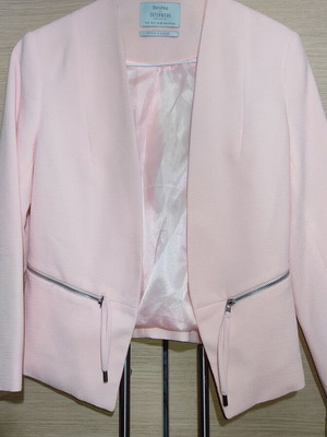 Bershka blazer in soft pink like new
