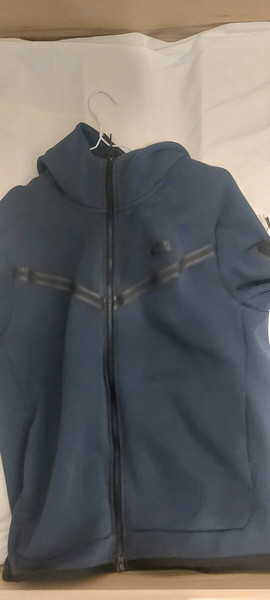 nike tech fleece navy blue