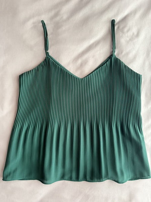 Stradivarius small top like new, green, size S
