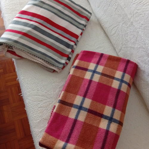 Fleece blankets pack of 2, semi-double, very good condition
