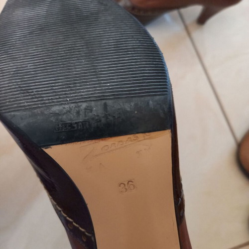 Women's brown pumps size 36 like new