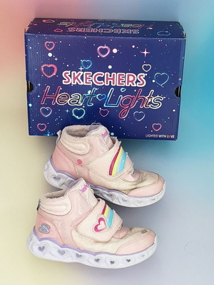 Skechers Heart Lights Brilliant Rainbow boots, size 32, pink