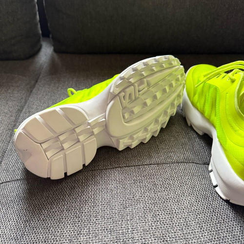 Fila sports shoes new, size 40, green