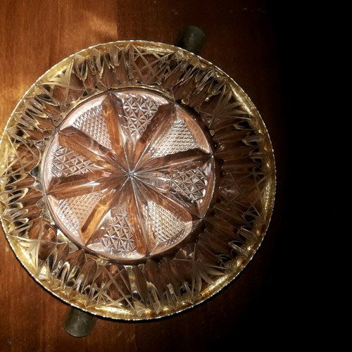 French Art Deco Antique Ashtray 1925 with Hand-Engraved Clear Crystal and Gold Rim like new